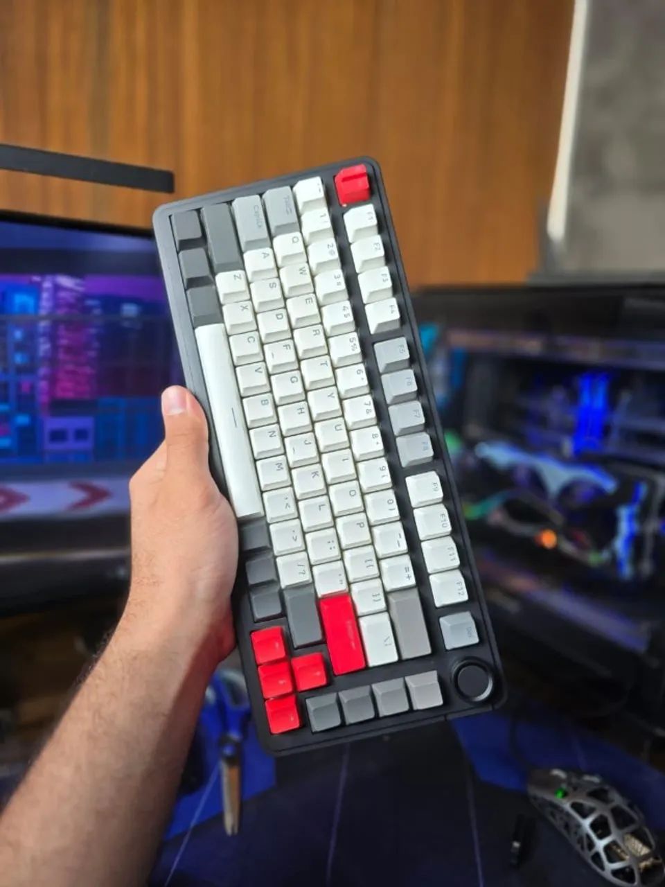 Teclado EPOMAKER EA75MAX + KIT DE KEYCAPS IMPORTADAS - Foto 2