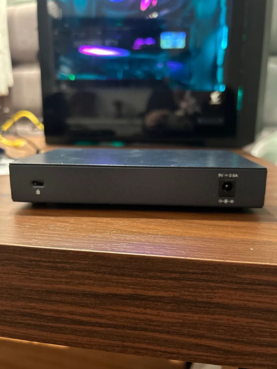 Tp-link switch tl-sg108. Switch giga bit  - Foto 5