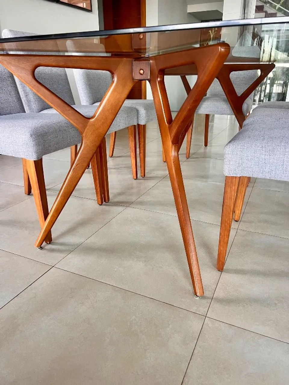 Mesa de Jantar com 8 lugares  - Foto 4