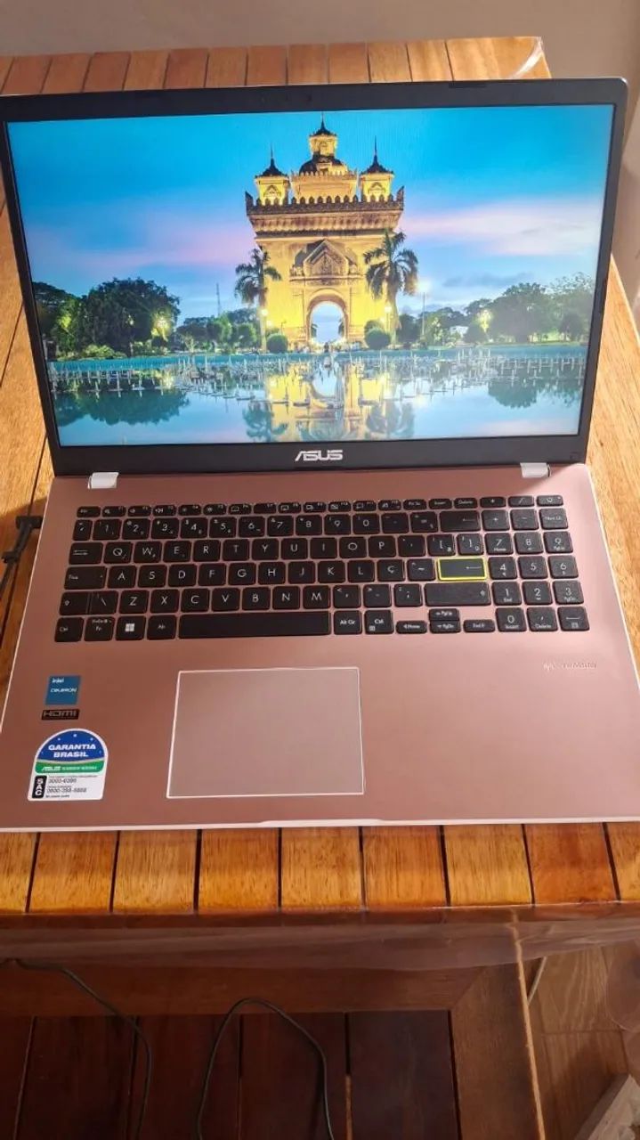 Notebook Asus 116MB 4GB de RAM
