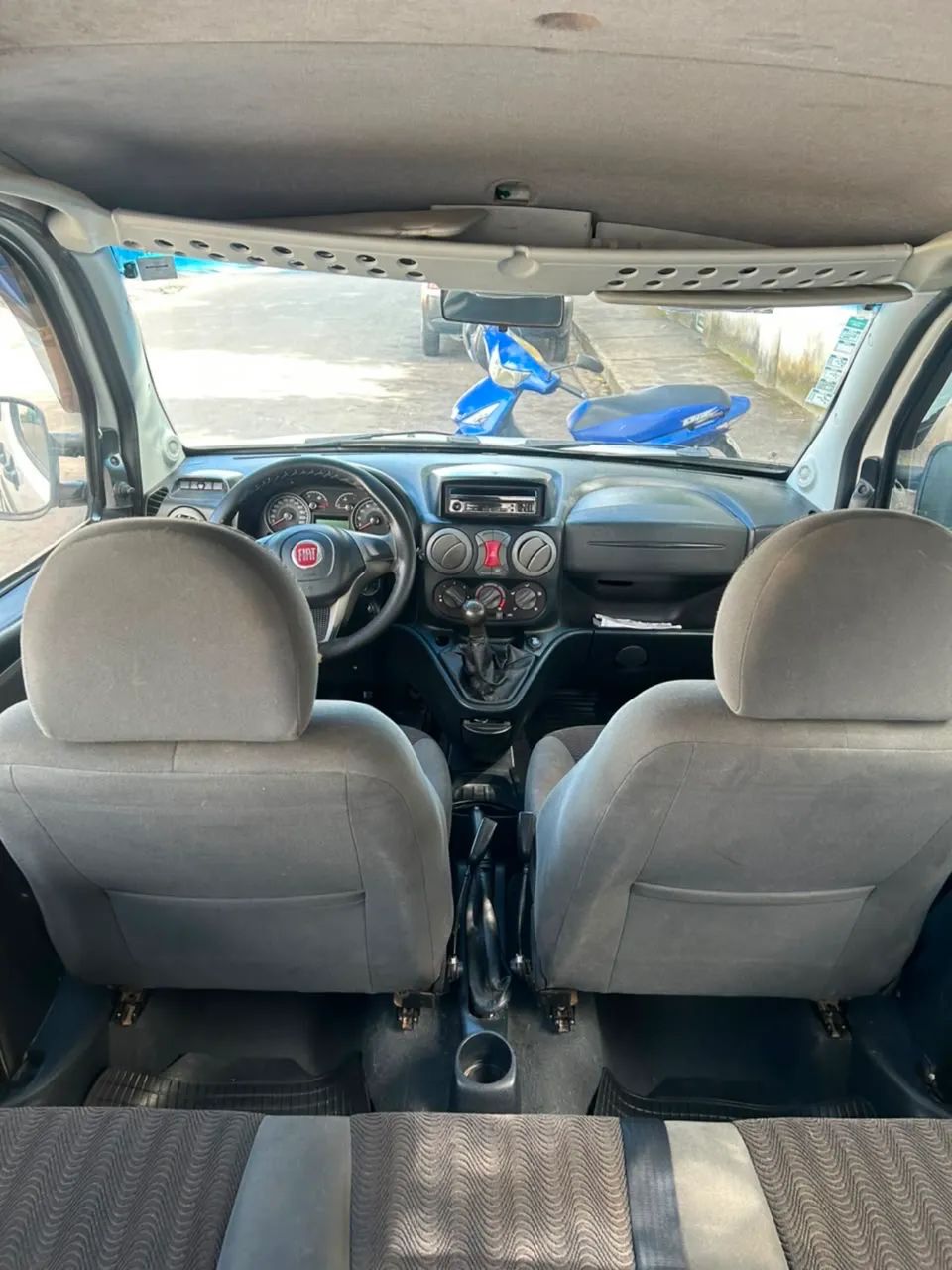 Fiat Doblo Essence 1.8 Flex 16V 5P 2014 - Foto 2