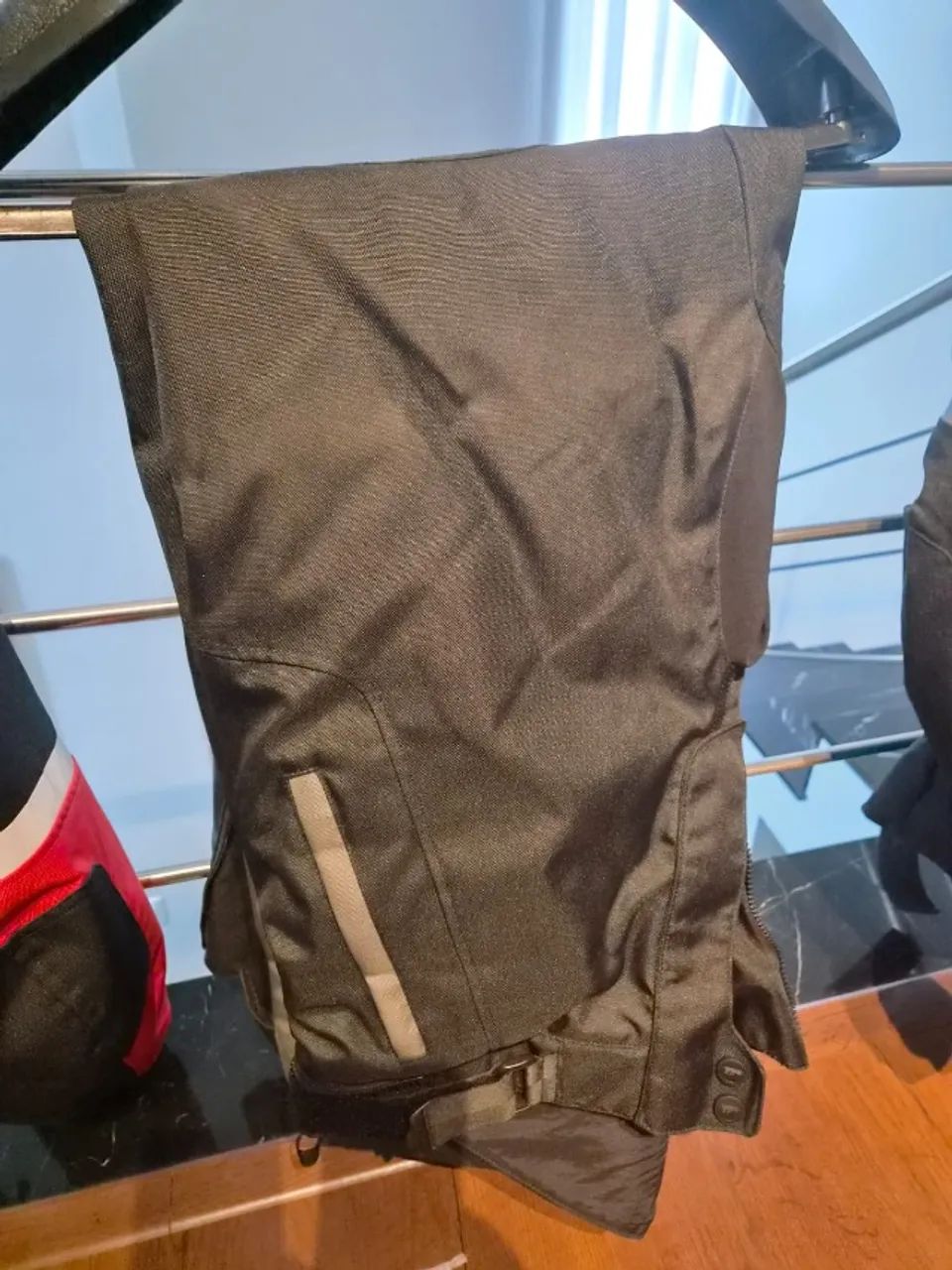 CONJUNTO JAQUETA E CALÇA LS2 MASCULINA - Foto 5