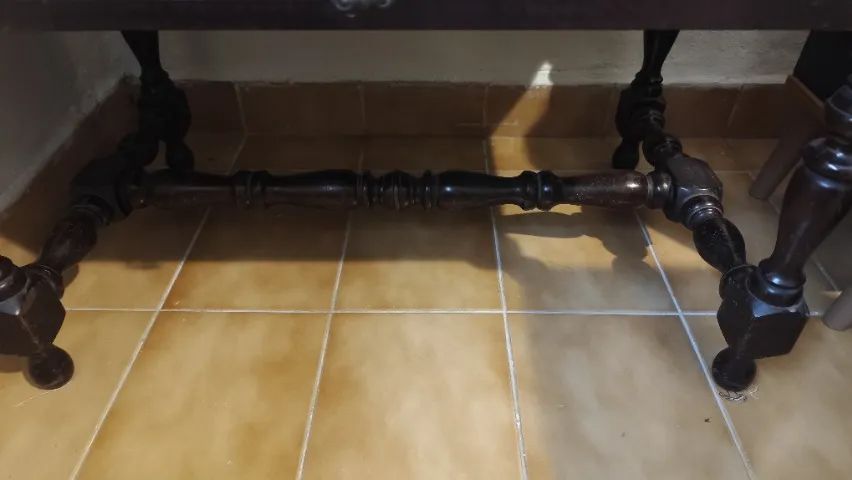 Mesa madeira maciça estilo colonial - Foto 3