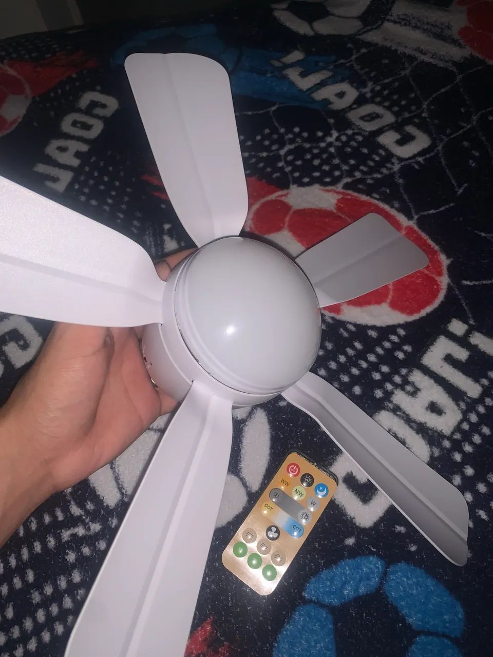 Ventilador de teto com luz de led R$ 110 - Foto 4