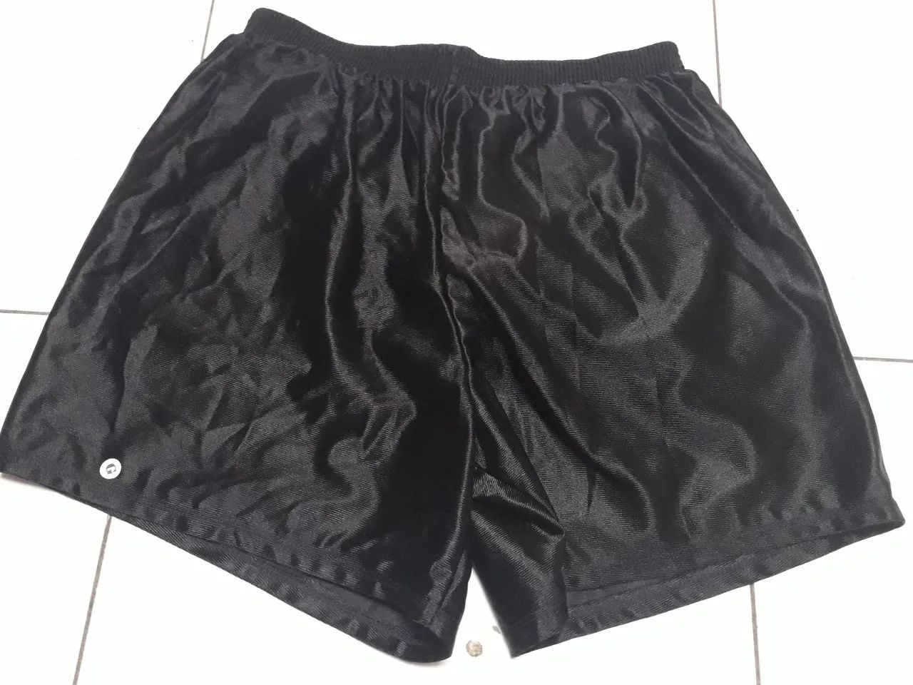 CALÇÃO  TECIDO  BRILHOSO  ANOS 90 