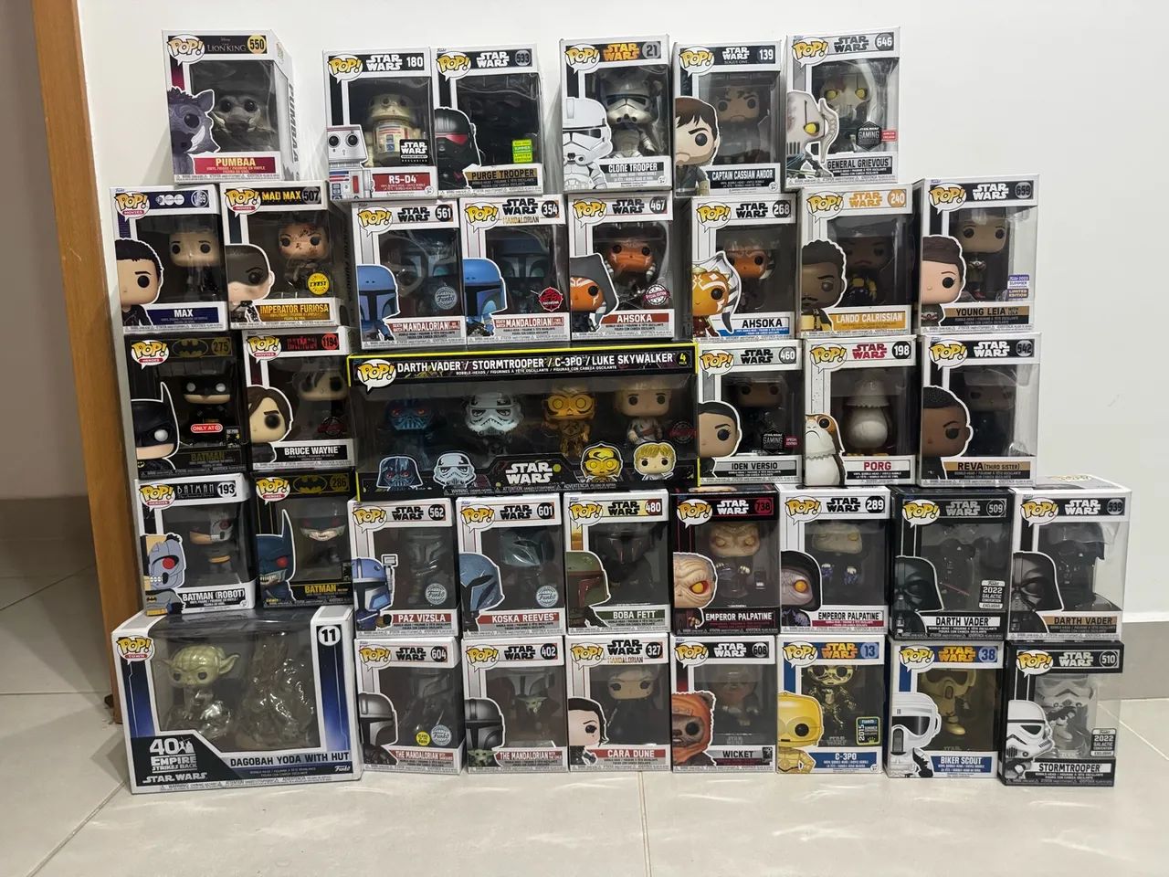 Kit funkos variados 37 itens 
