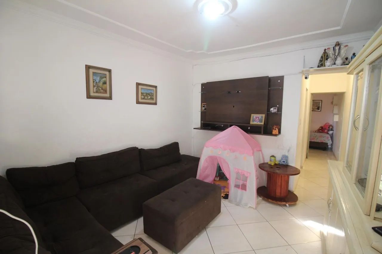 Casa à Venda - Havaí, 3 Quartos, 378 m2