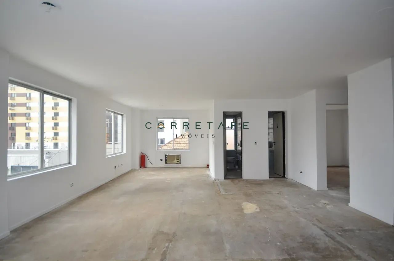 Sala Comercial à Venda  385 m² Privativos com 5 vagas de garagem| Centro de Curitiba - Foto 5