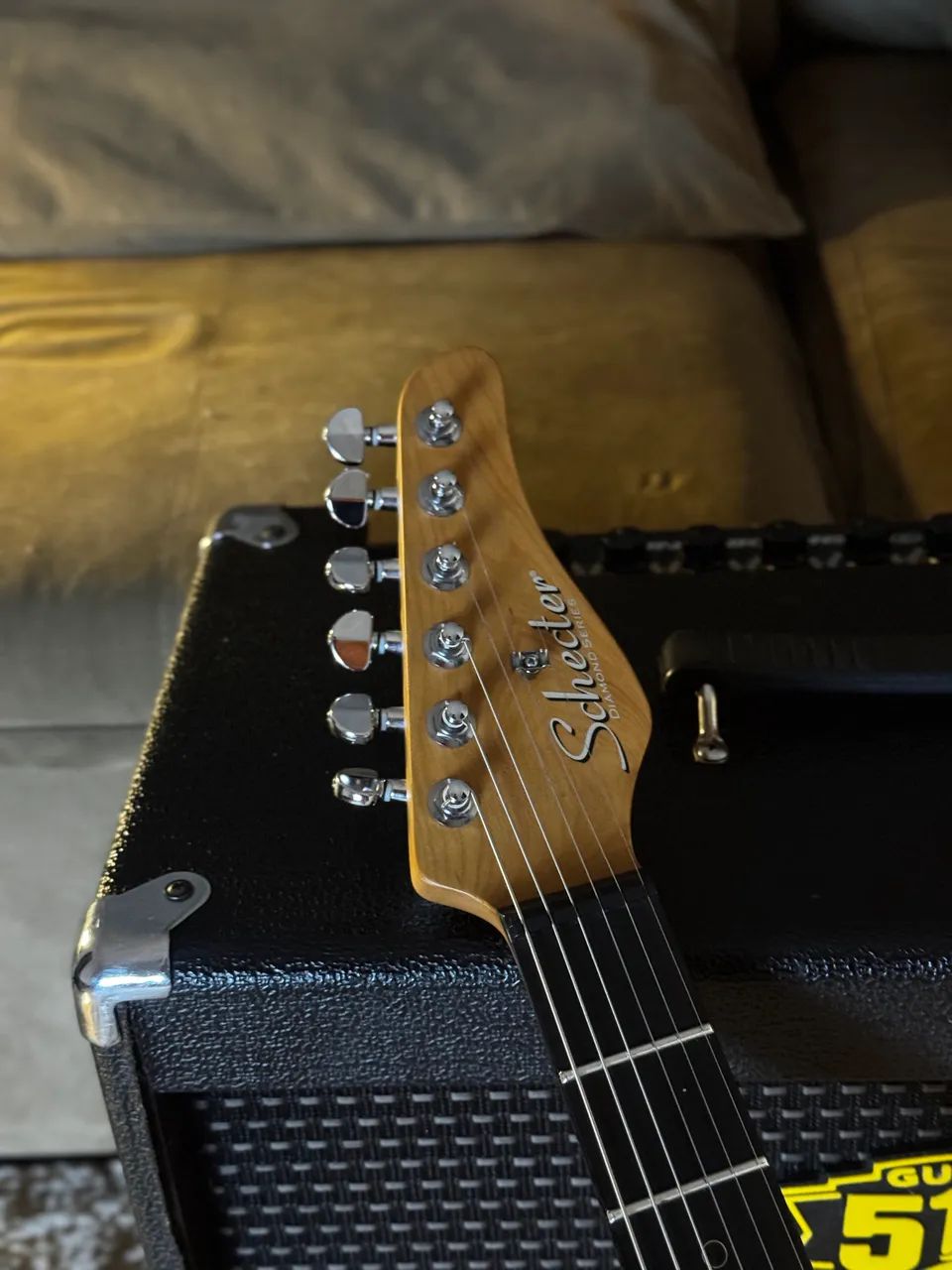 A "Suhr" acessível: Guitarra Schecter  Nick Johnston  - Foto 4