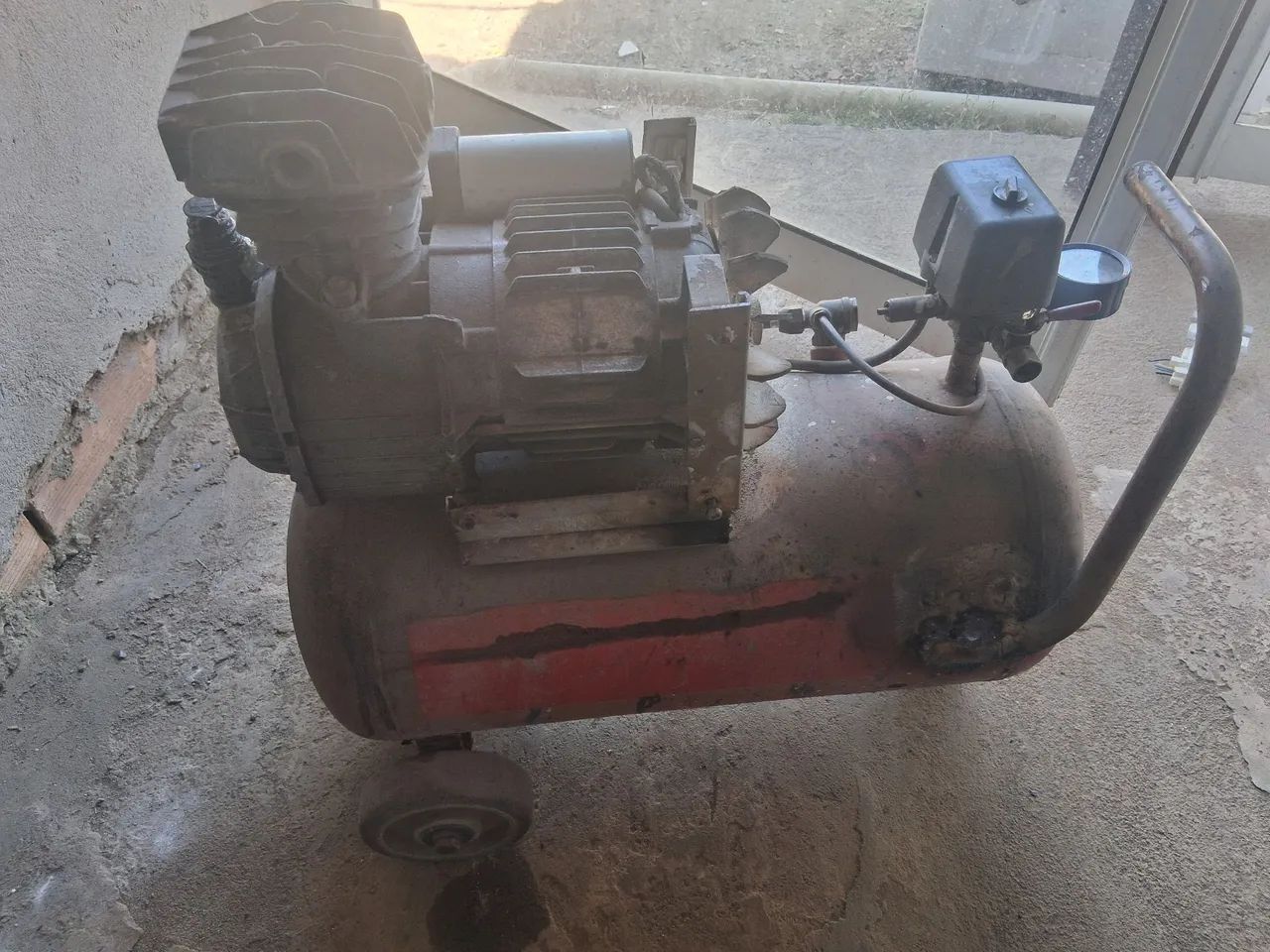 Compressor funcionando direitinho leia 