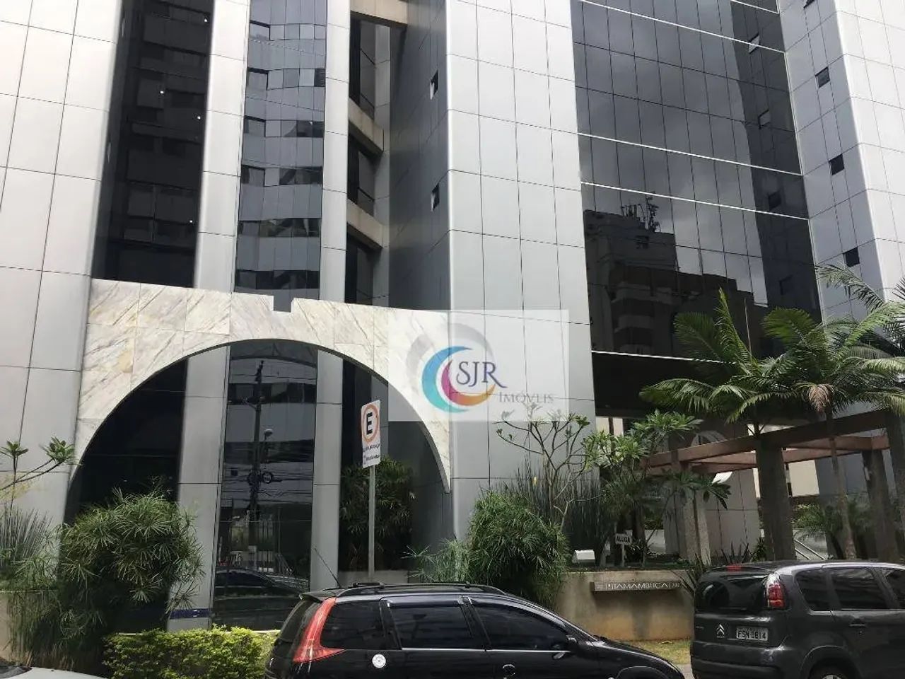 Sala comercial de 446 m ² em vão livre com 10 vagas de garagem!! - Foto 4