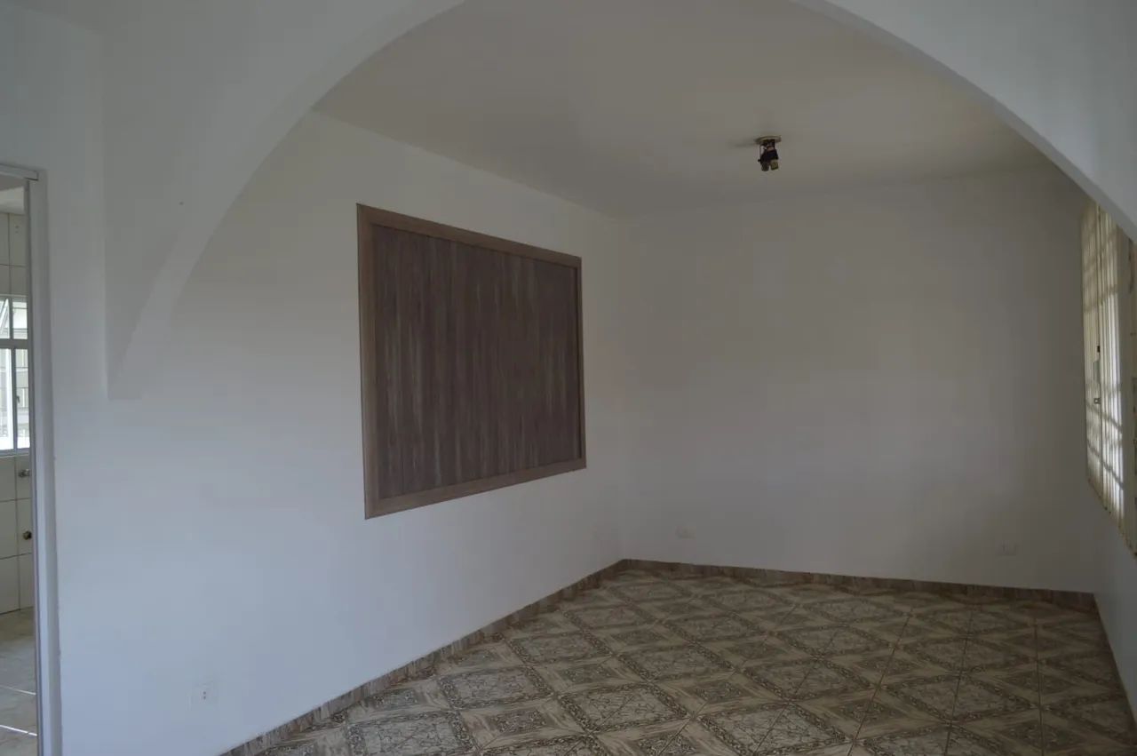 Casa Sobrado para Aluguel no Maracanã Colombo - Foto 4