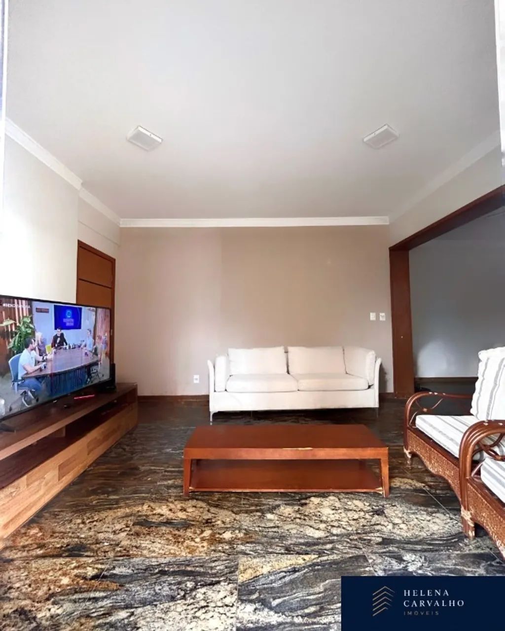 Apartamento Icônico, 4 qts - Bosque da Saúde