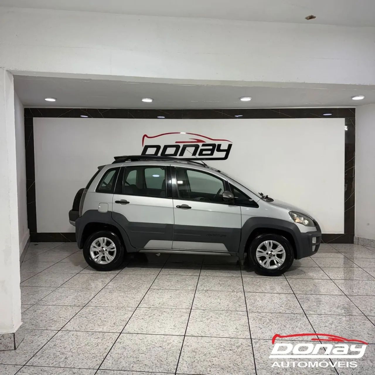 Fiat Idea Adv./ Adv.lock.dualogic 1.8 Flex 5P 2011 - Foto 3