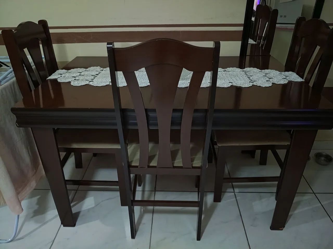Mesa 6 cadeiras 