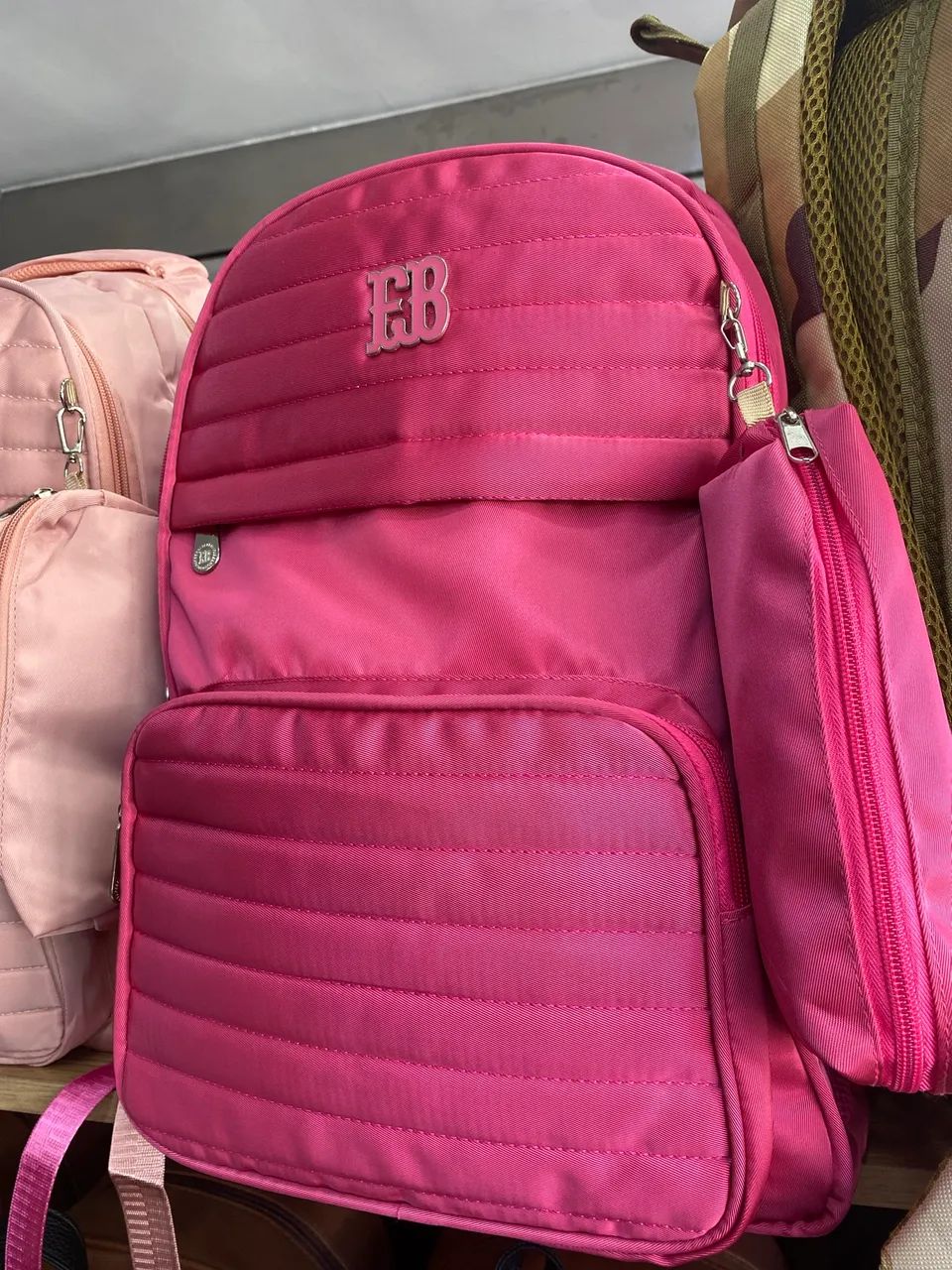 Mochila feminina