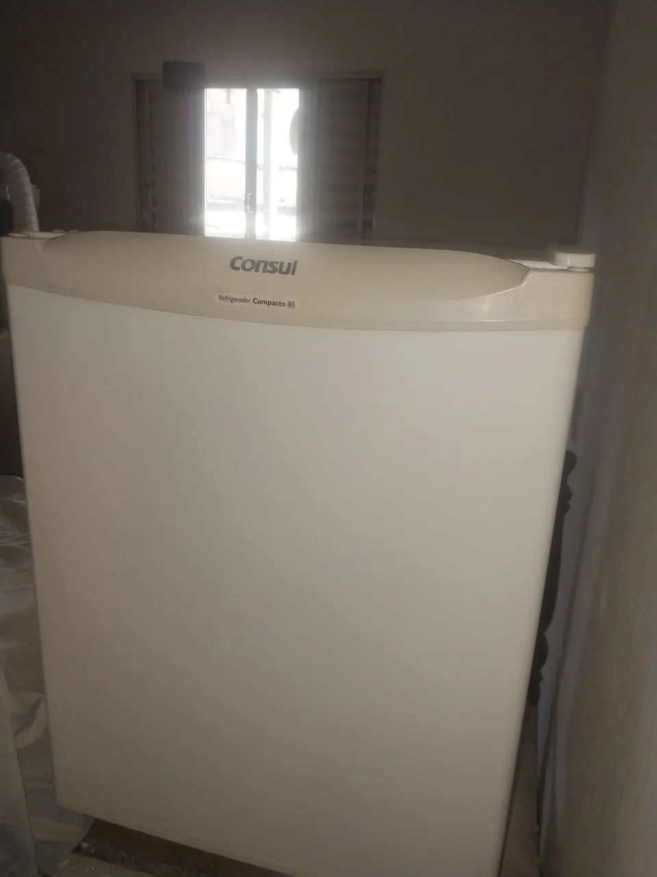 Frigobar cônsul 80 l ótimo entrego grátis local  - Foto 4