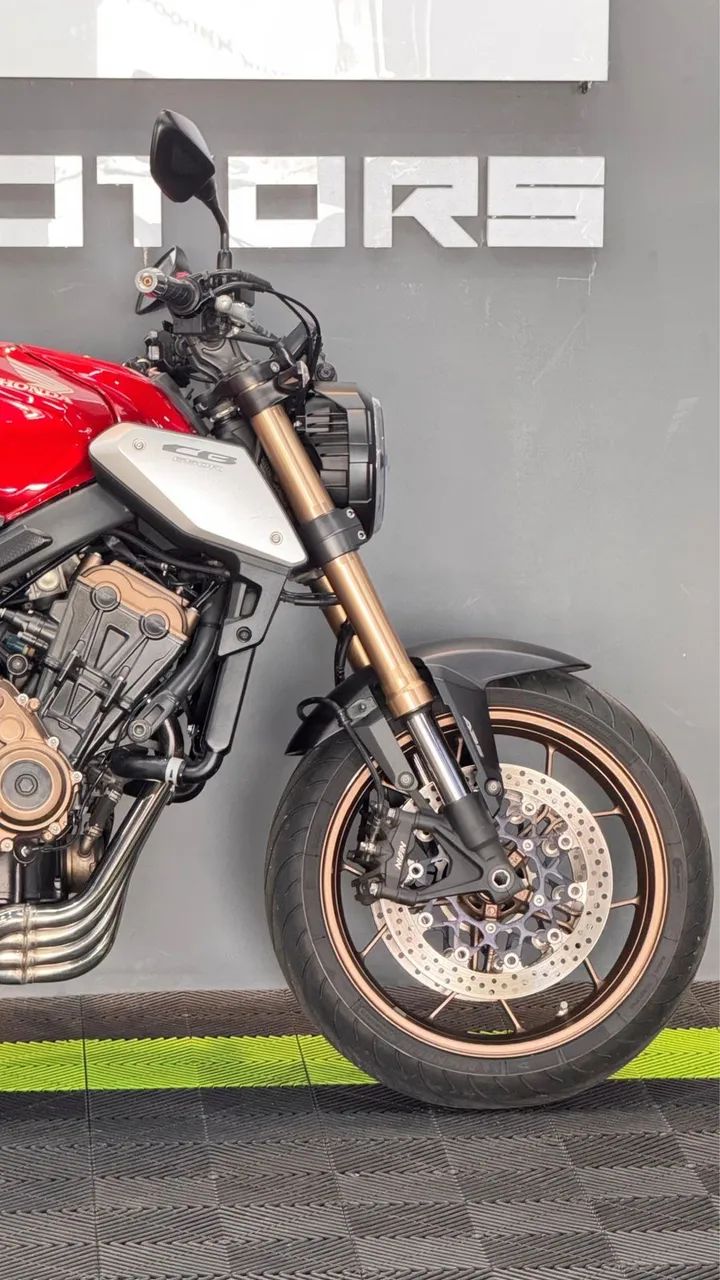 CB 650R 2022 - Foto 3