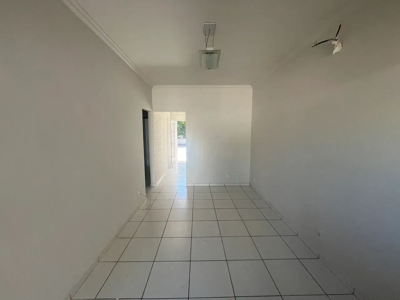 Casa 3/4 sendo uma suite no Santa Cruz