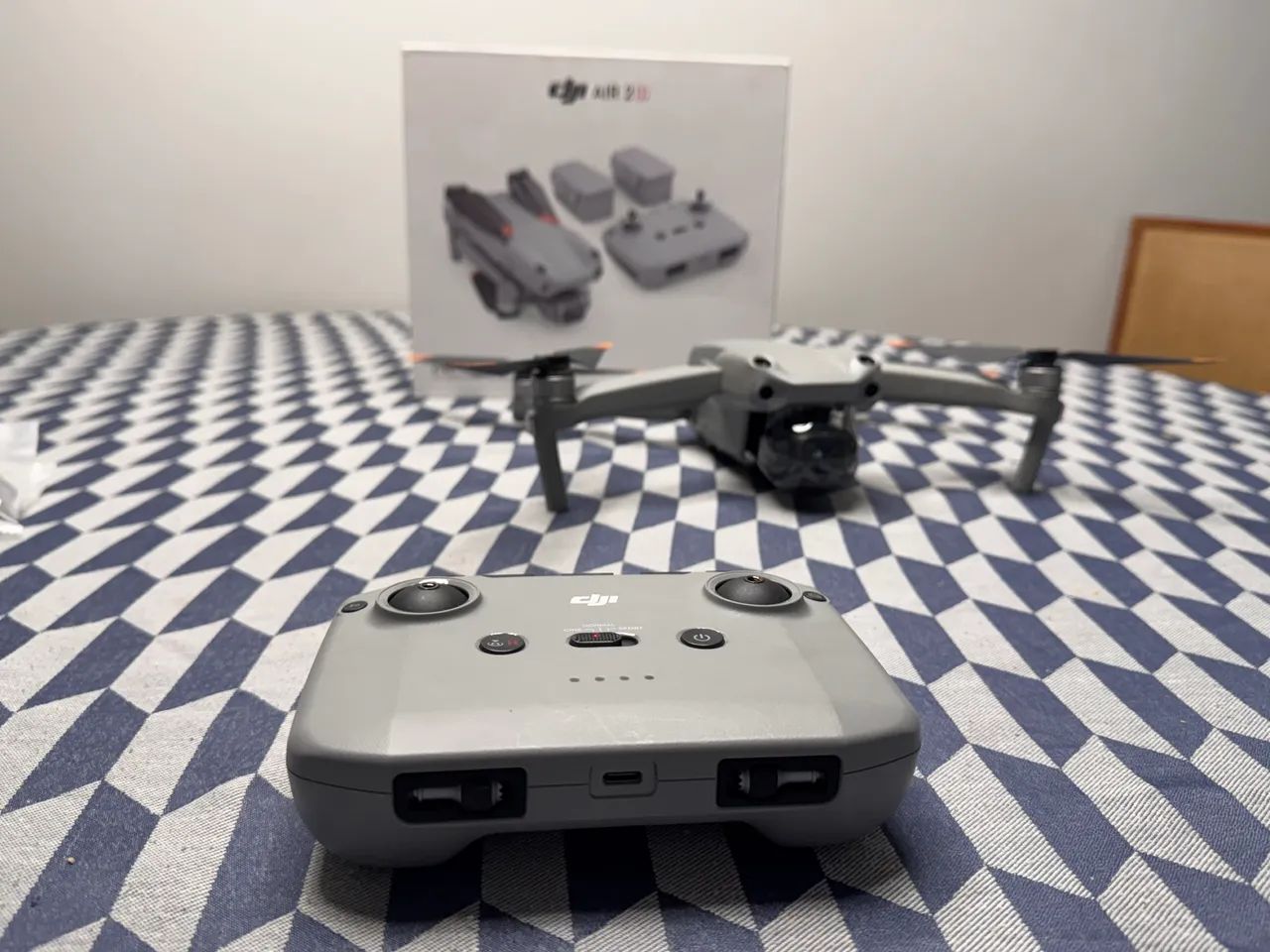 DRONE DJI AIR 2s FLY MORE COMBO (não envio) - Foto 3