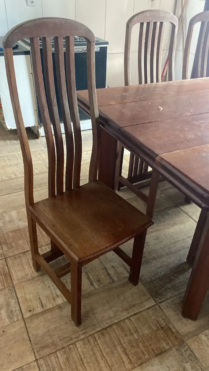 Mesa de massaranduba com 10 cadeiras  - Foto 5