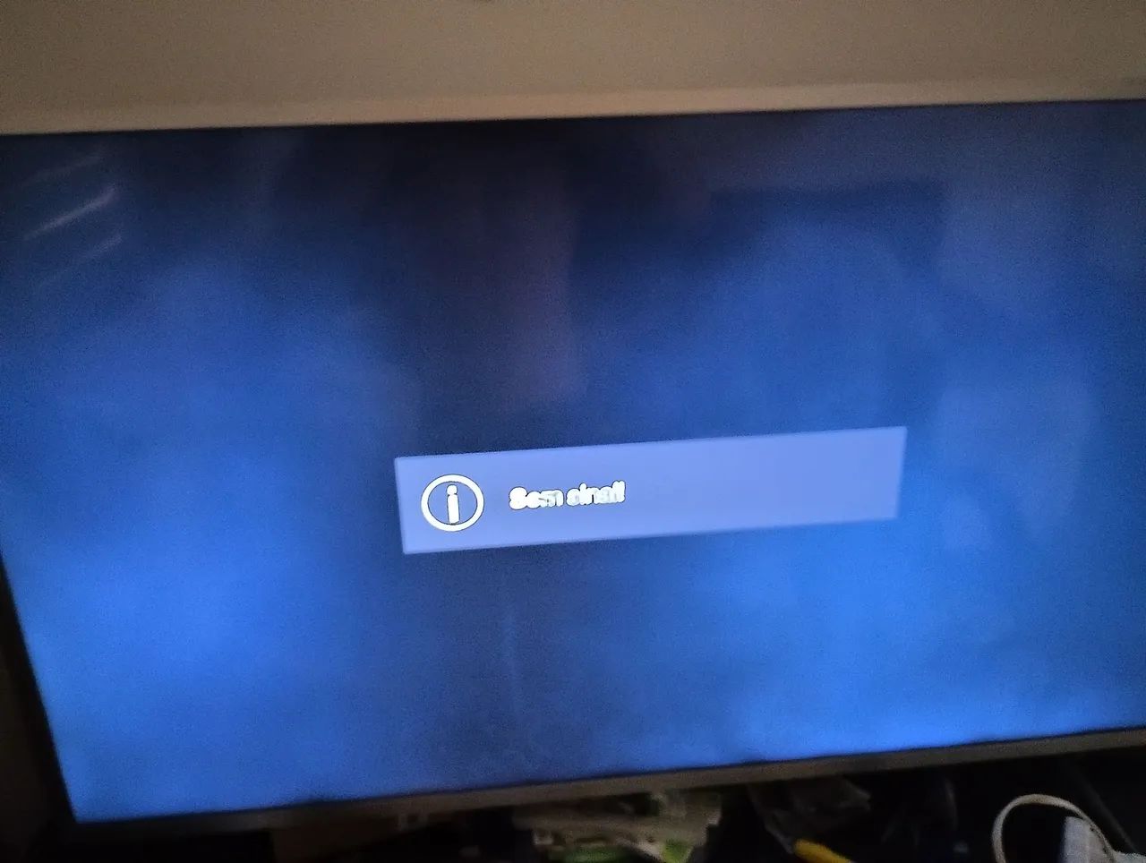 Smart TV Toshiba 49 polegadas usada com controle tudo funcionando  - Foto 3