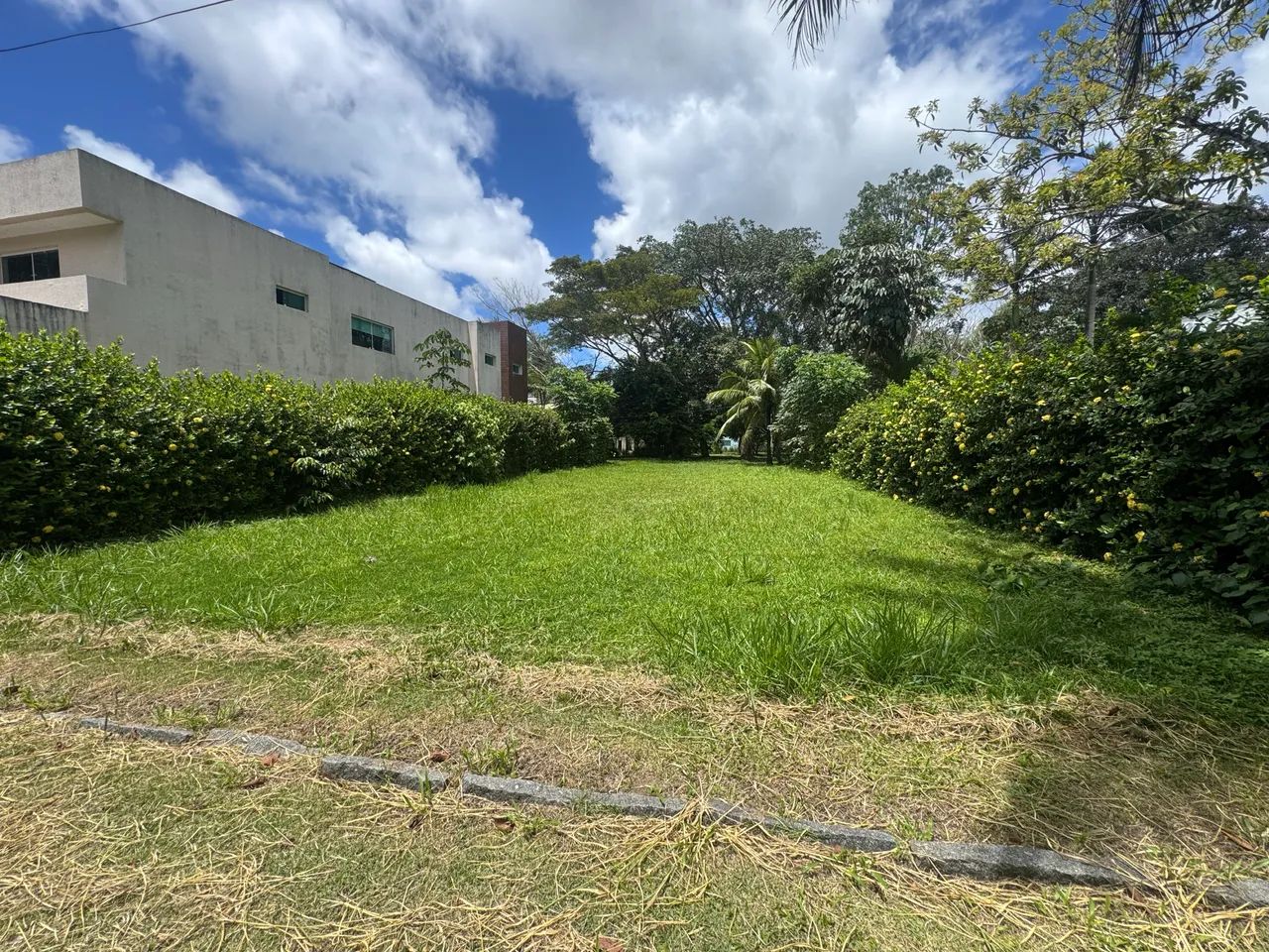 Cond. Vale do Ipê - Lote 450m2 