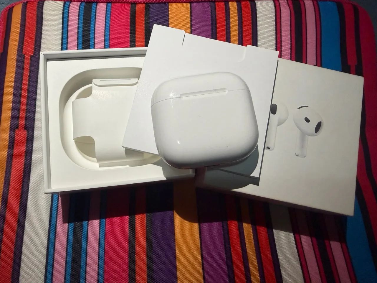 AirPods 4 (só lado direito) - Foto 2