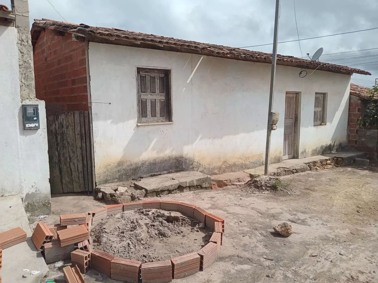 Casa Grande e perto de tudo - Foto 4