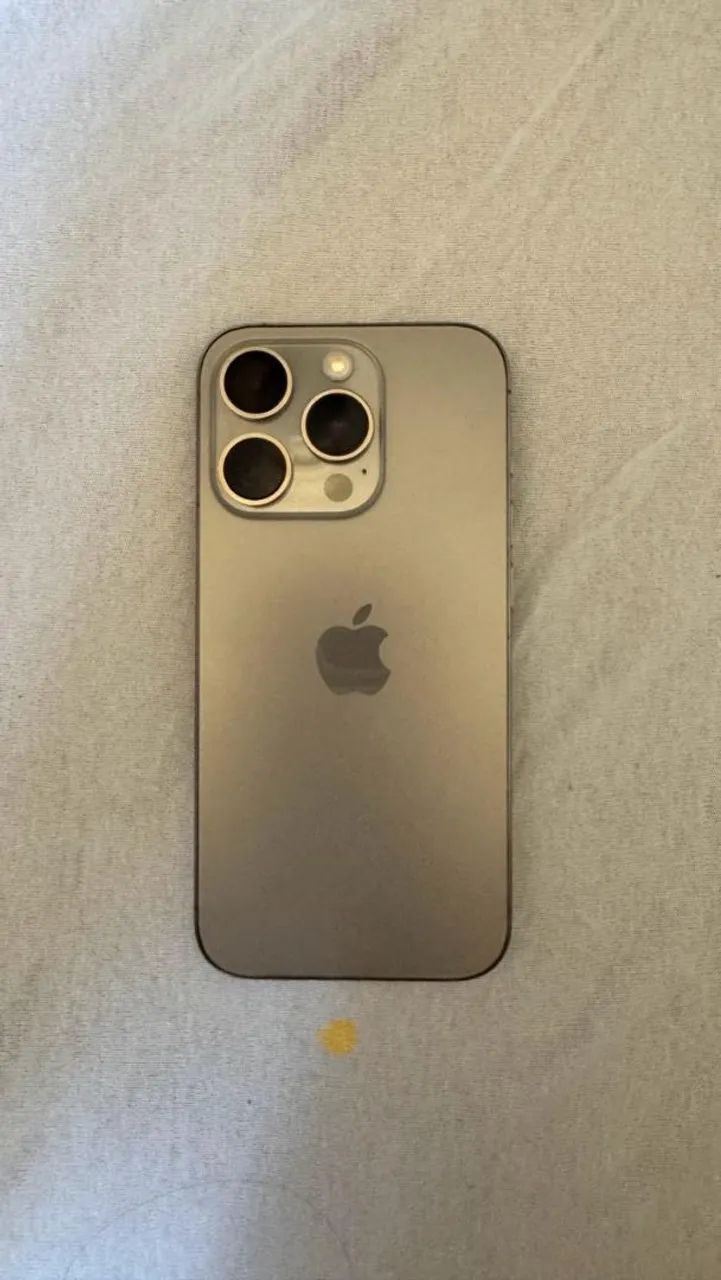 IPhone 15 Pro  - Foto 2