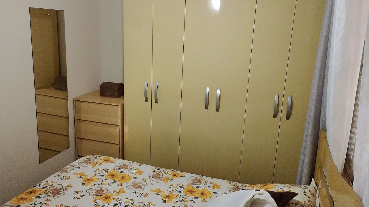 Jogo de Quarto Casal antigo  - Foto 2