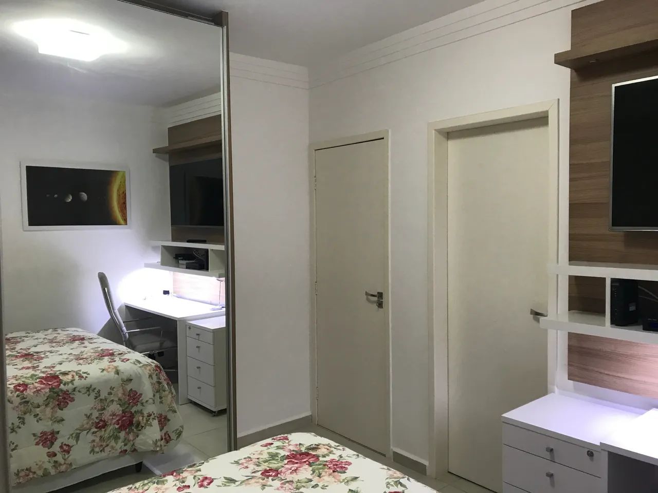 Apartamento mobiliado, com eletrodomésticos, eletrônicos e decorado! - Foto 4