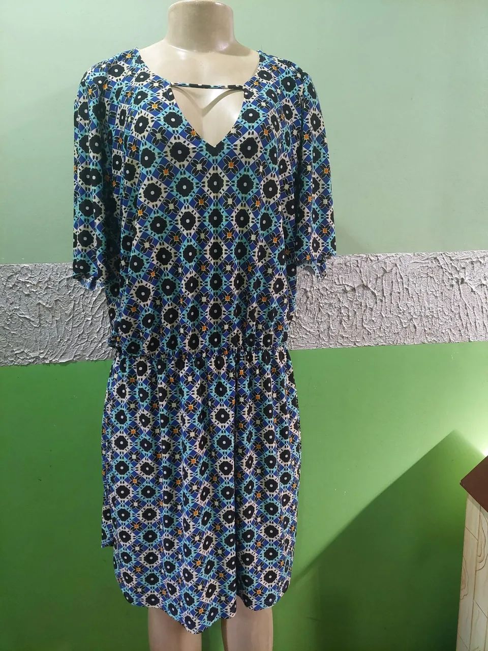 LIQUIDAÇÃO HOJE!! Kit vestido e blusa de malha Tam.G 
