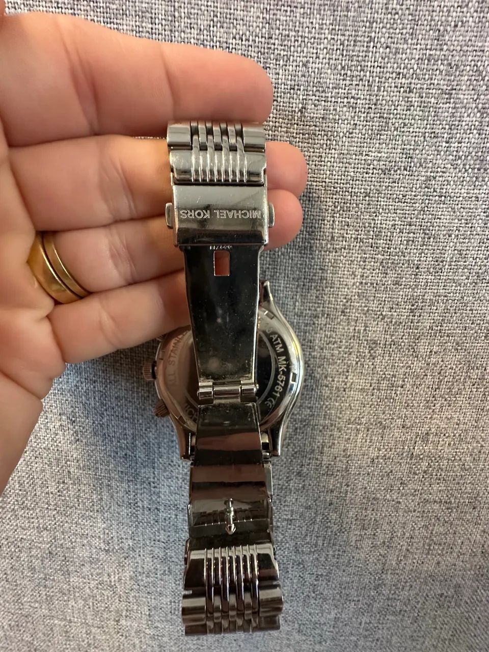 relógio michael kors prata feminino - Foto 2