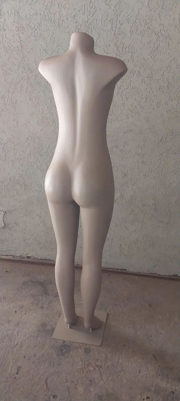 Manequim feminino corpo inteiro  - Foto 3