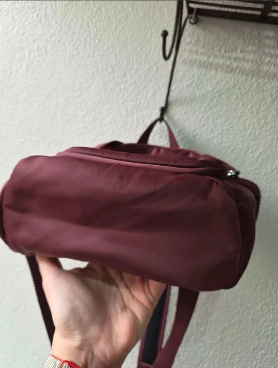mochila Kipling Délia mini vinho - Foto 5