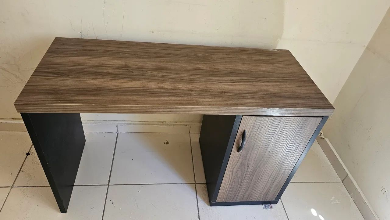 Mesa de escritorio mdf
