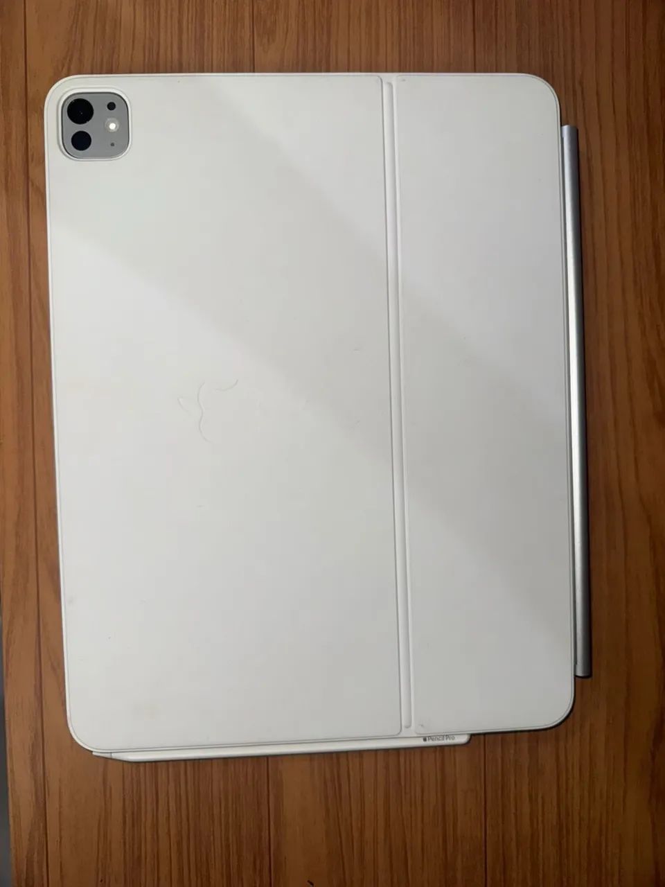 iPad Pro 13 inch M4 256GB estado novo com Pencil Pro e Magic Keyboard - Foto 2