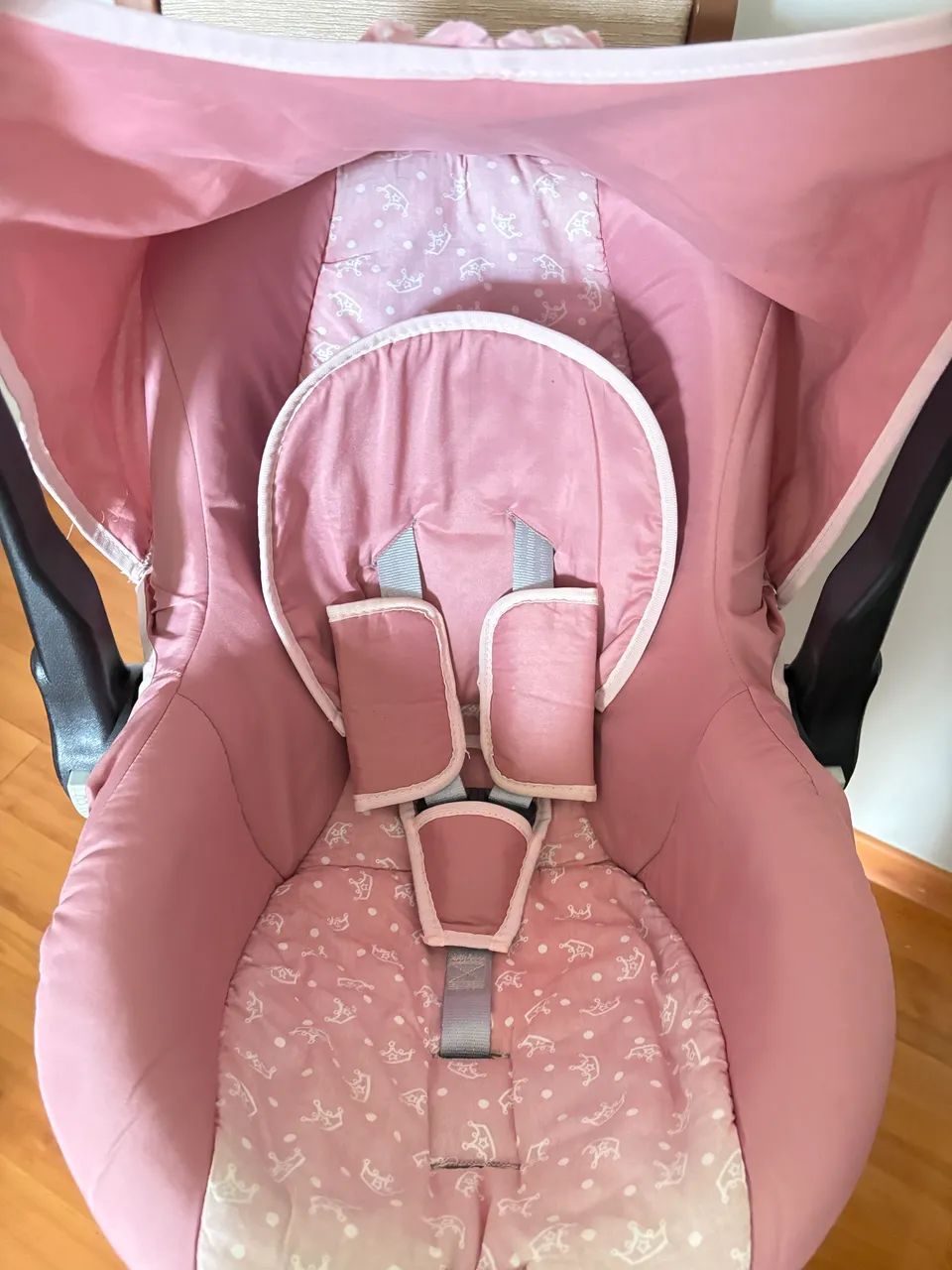 Bebê conforto rosa menina 