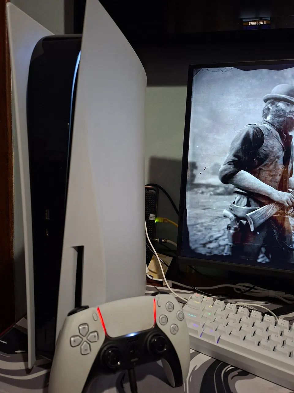 PlayStation 5 + mouse e teclado - Foto 3