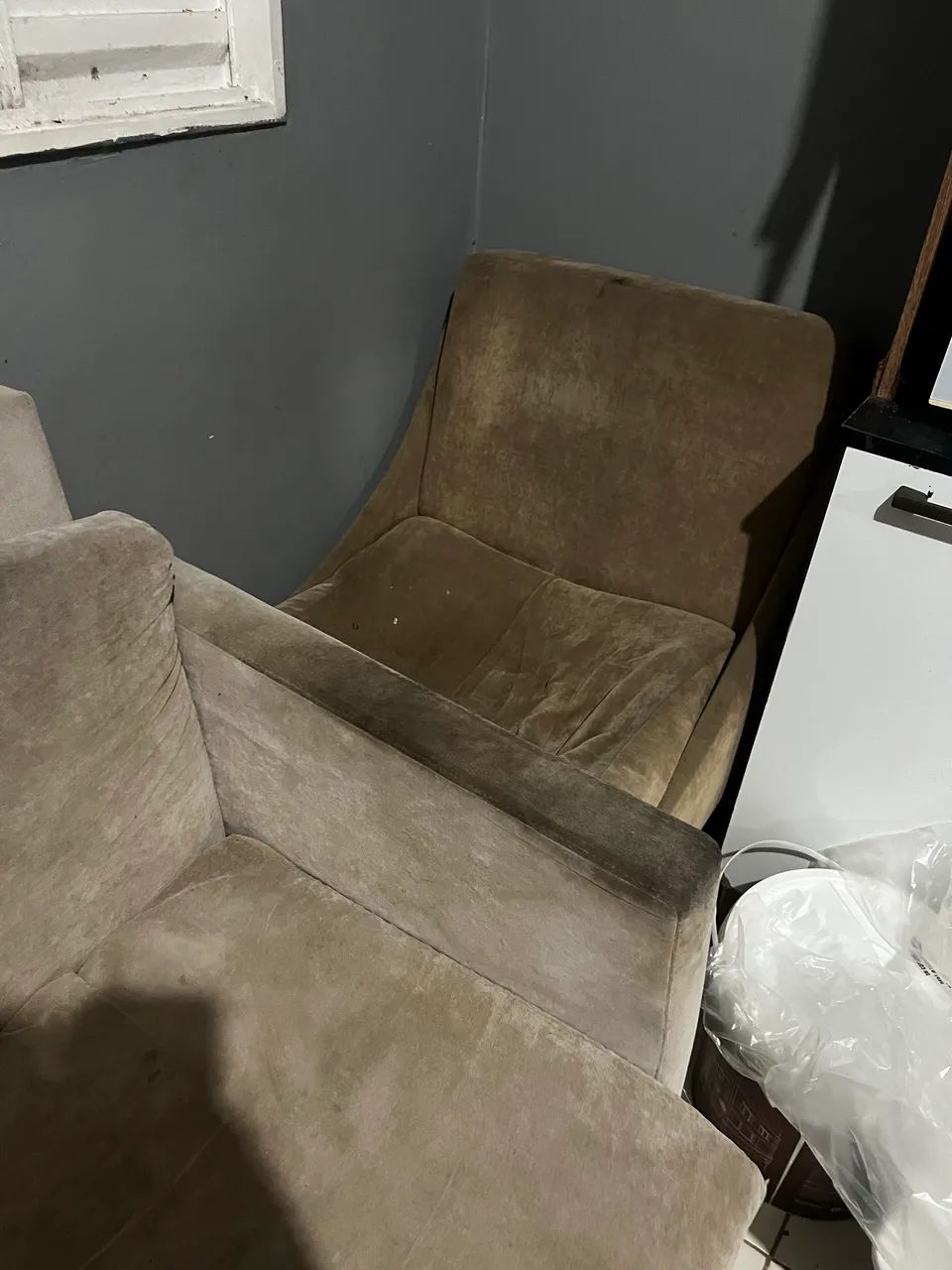 ? Vendo 2 Poltronas Decorativas - R$ 150 as duas - Foto 4