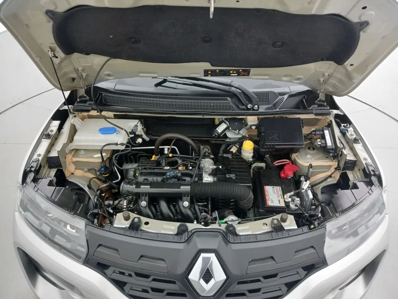 Renault Kwid 1.0 Zen, foto 10 de 18