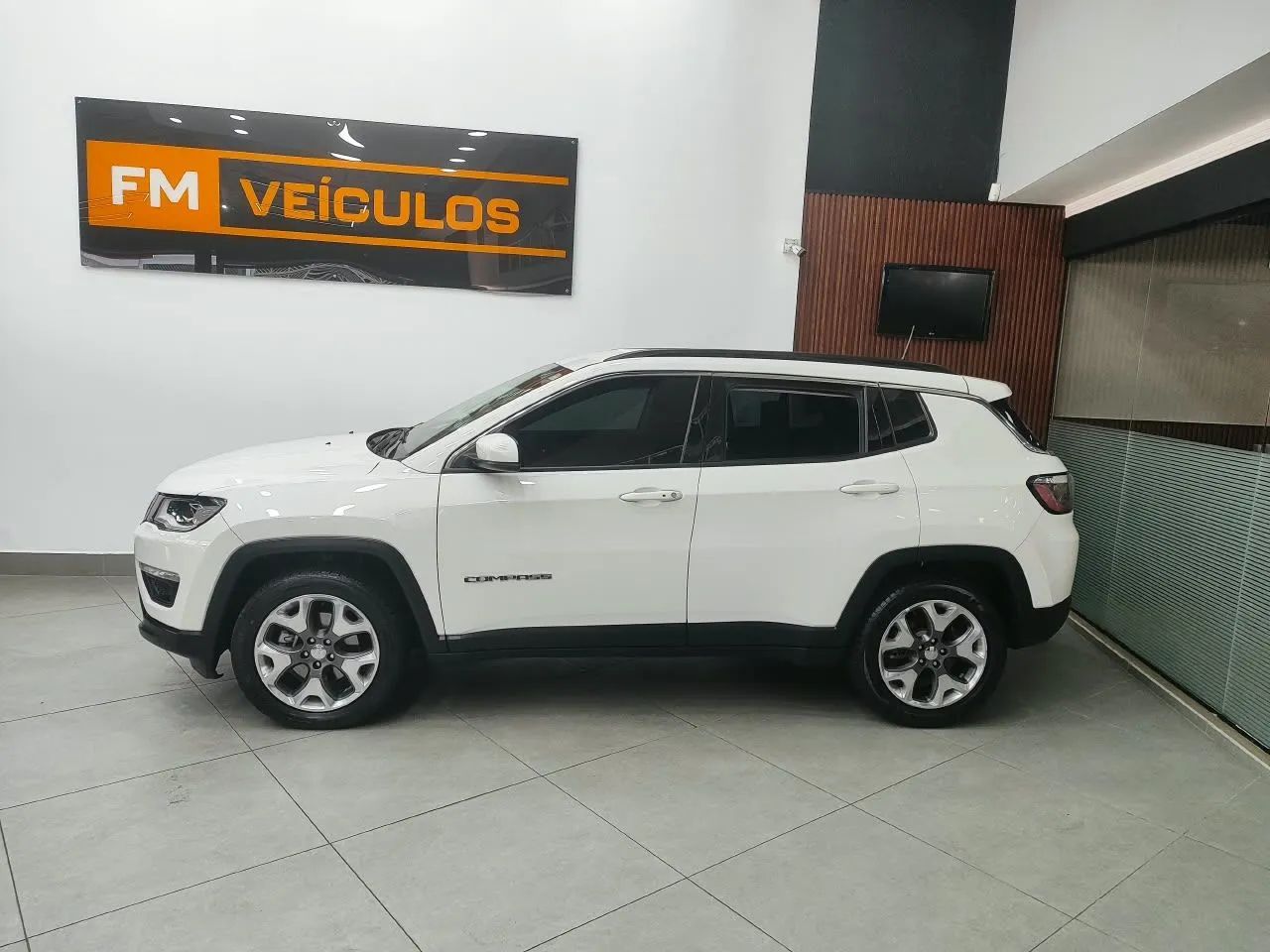 Jeep Compass Longitude 2.0 4X2 Flex 16V Aut. 2020 - Foto 5