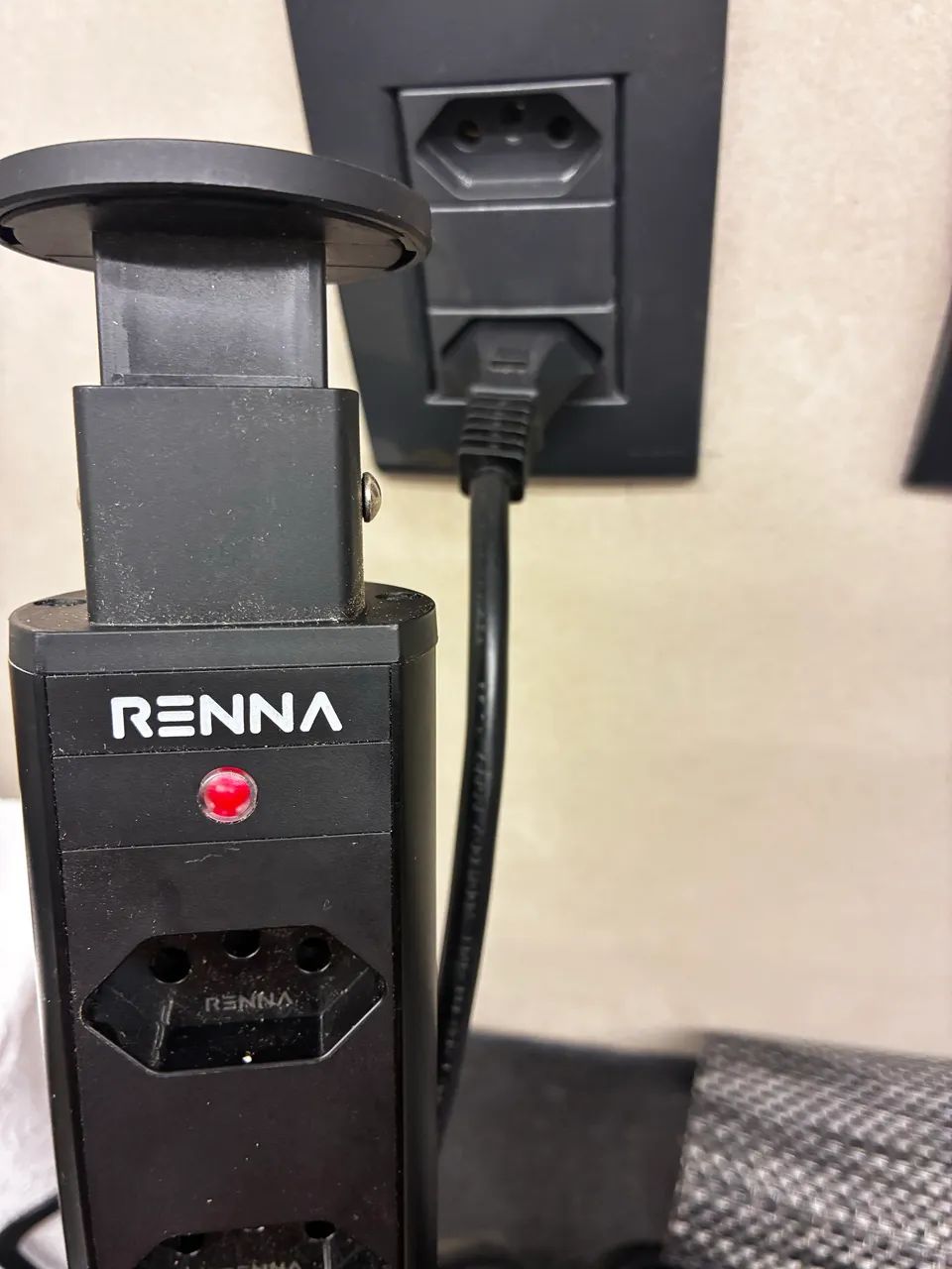 Torre de tomada retrátil Renna