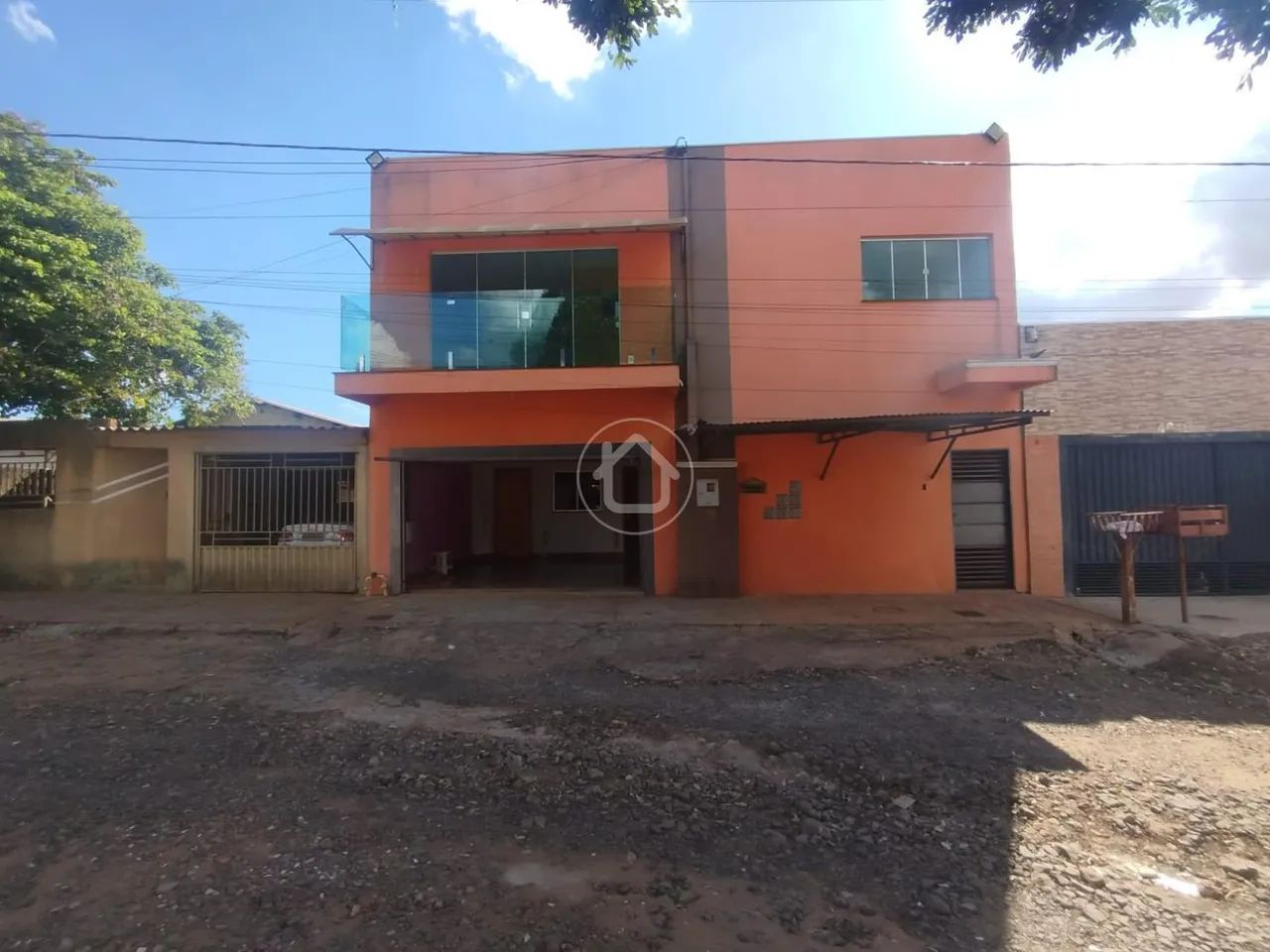 SOBRADO NO JARDIM CANGURU COM 3 SUÍTES - Foto 2