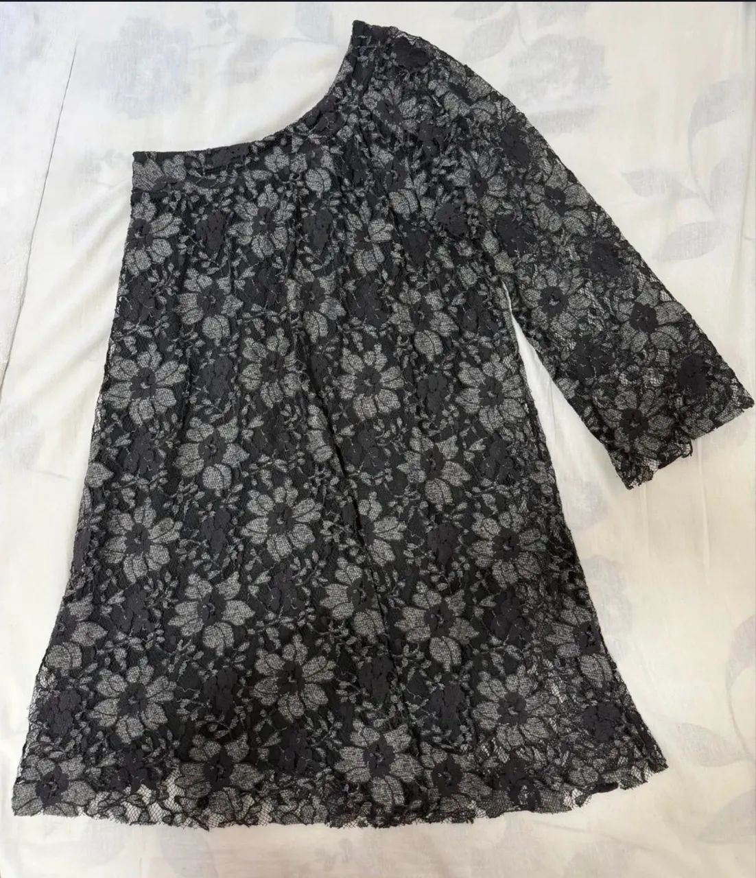 Vestido de renda preto - Foto 2