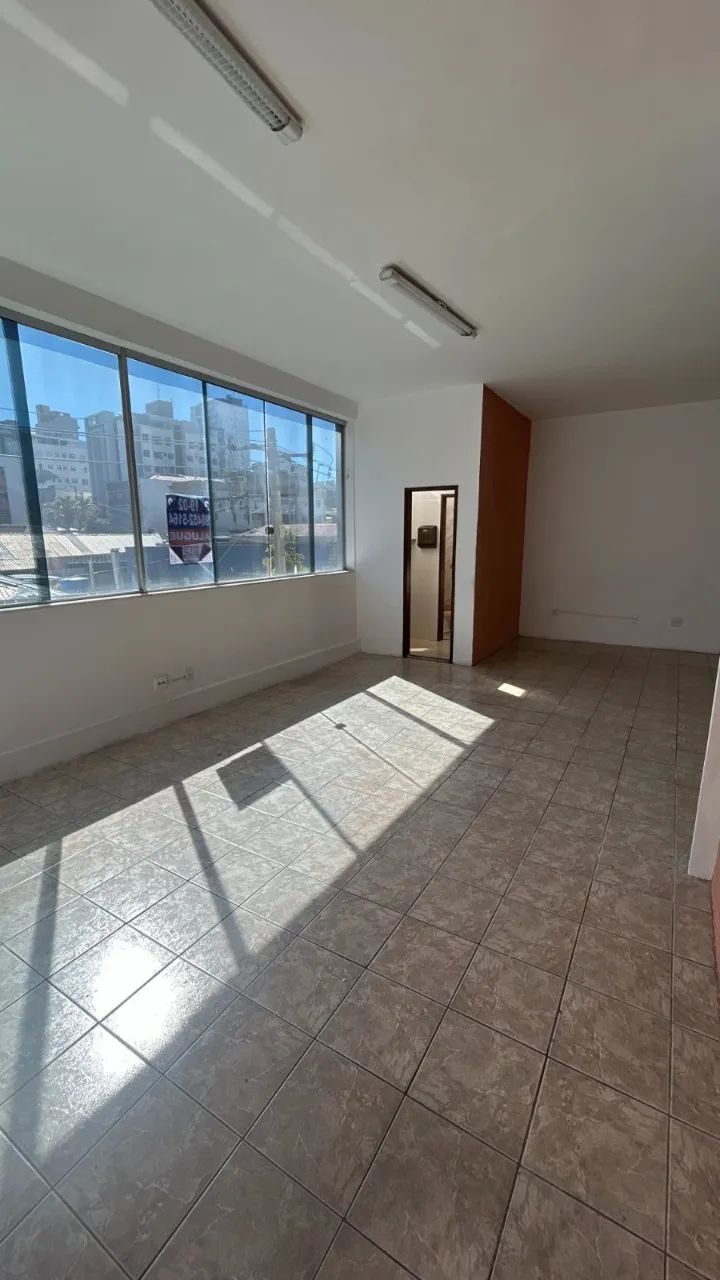Sala para aluguel no bairro Prado