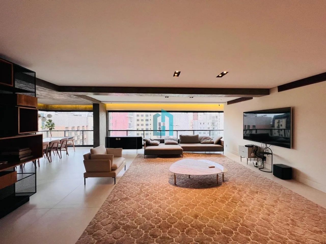 Luxuoso Apartamento em Vila Uberabinha