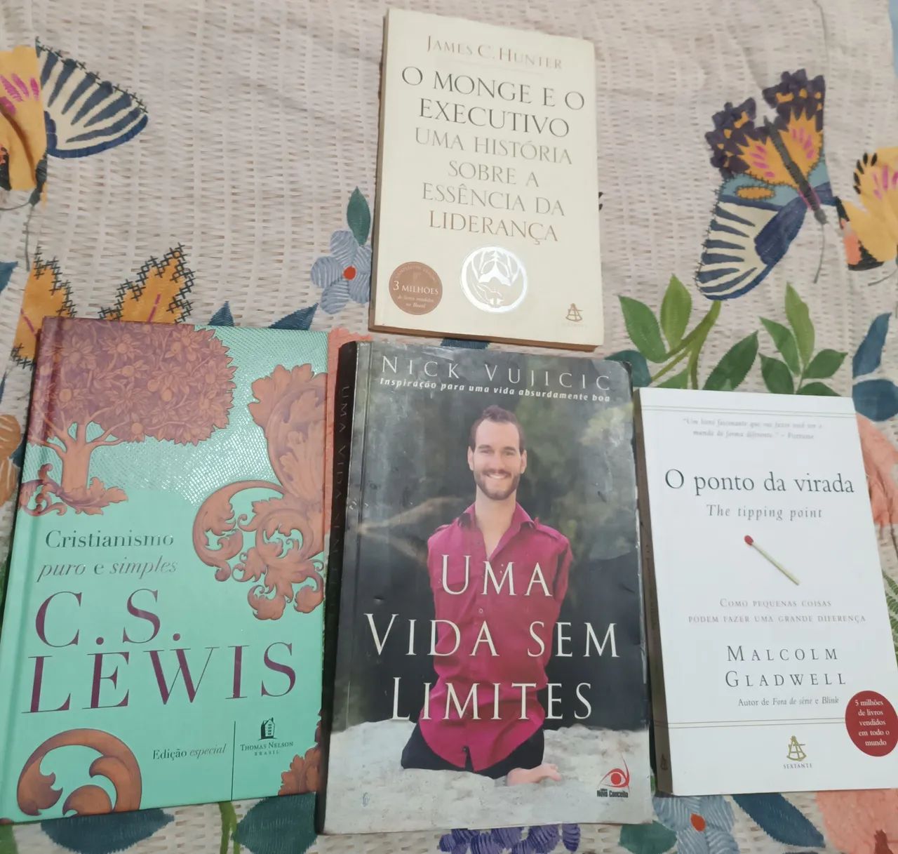 Livros para quem gosta de leitura por apenas 15 reais!  - Foto 5