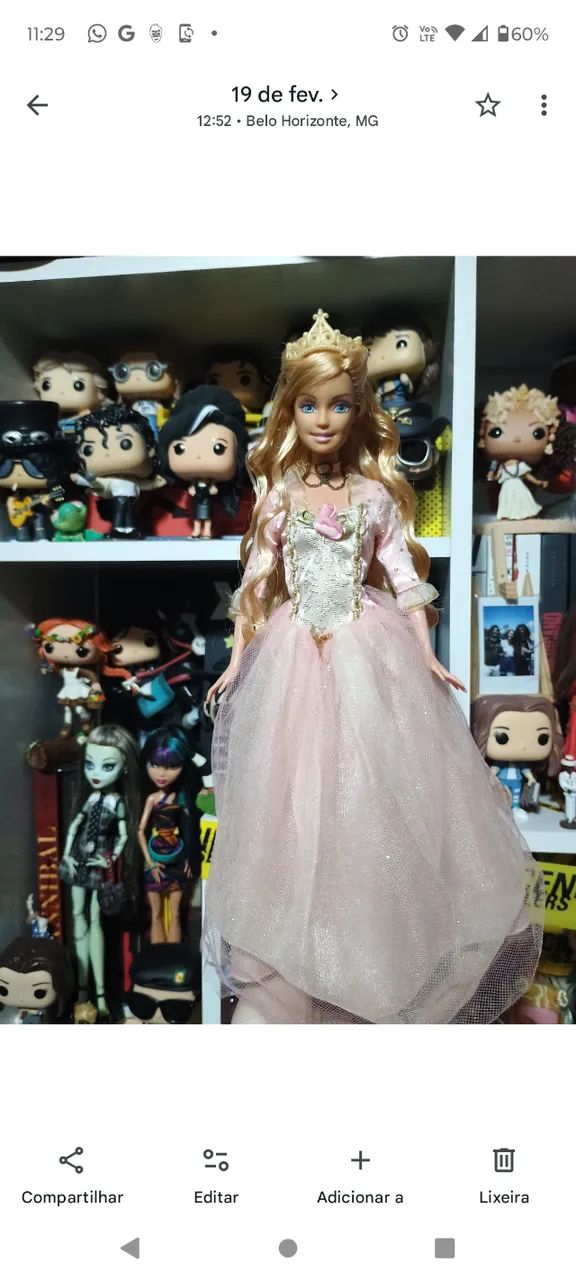 Boneca Barbie Anelliese A Princesa e a Plebéia 